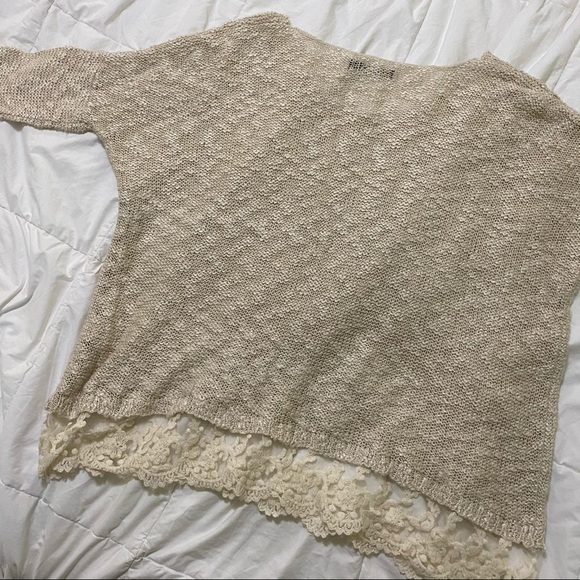 Knit sweater with lace detail size M/L - Picture 2 of 4